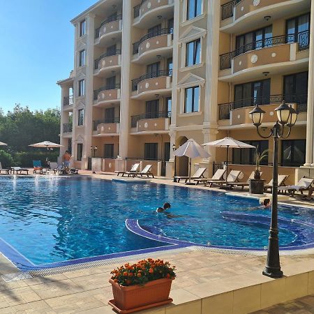 الشقق الفندقية بوموريفي  Flora Beach Private المظهر الخارجي الصورة