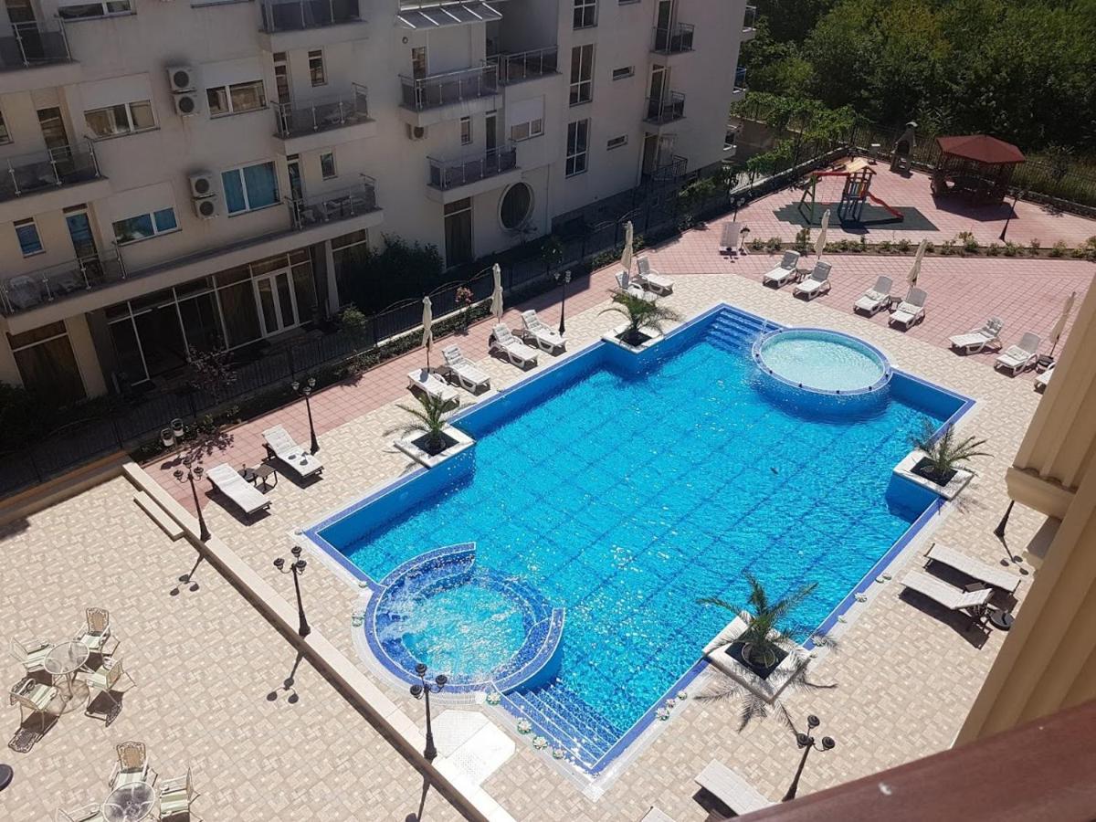 الشقق الفندقية بوموريفي  Flora Beach Private المظهر الخارجي الصورة